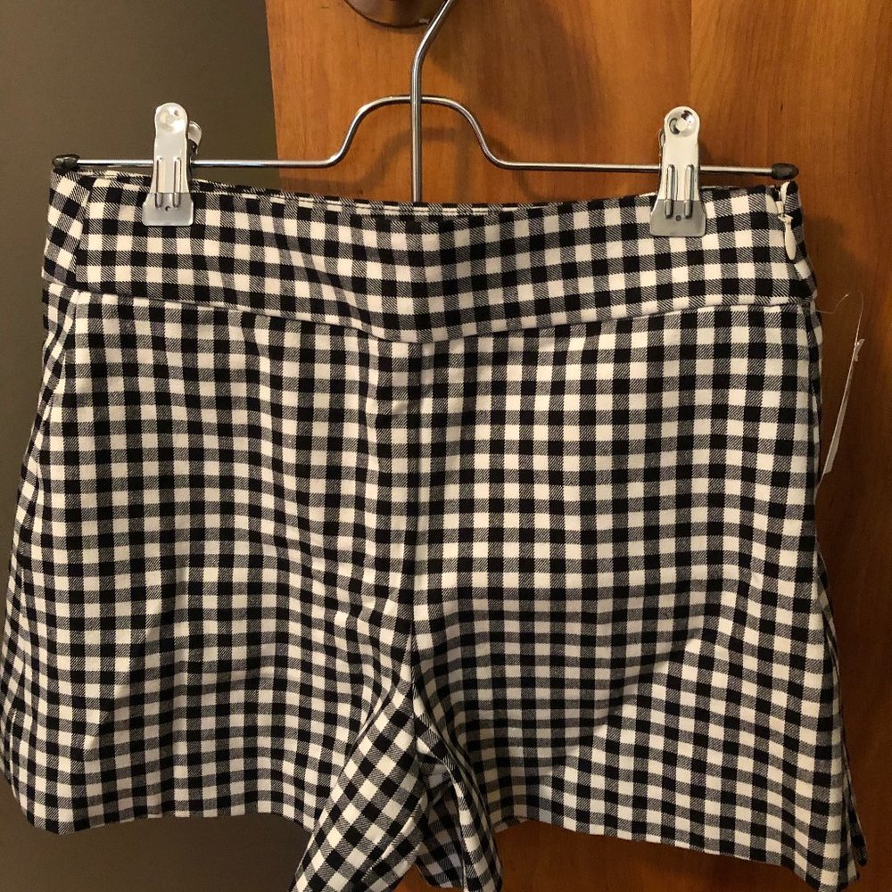 GAP Women's High Rise Shorts, size 0 Petite